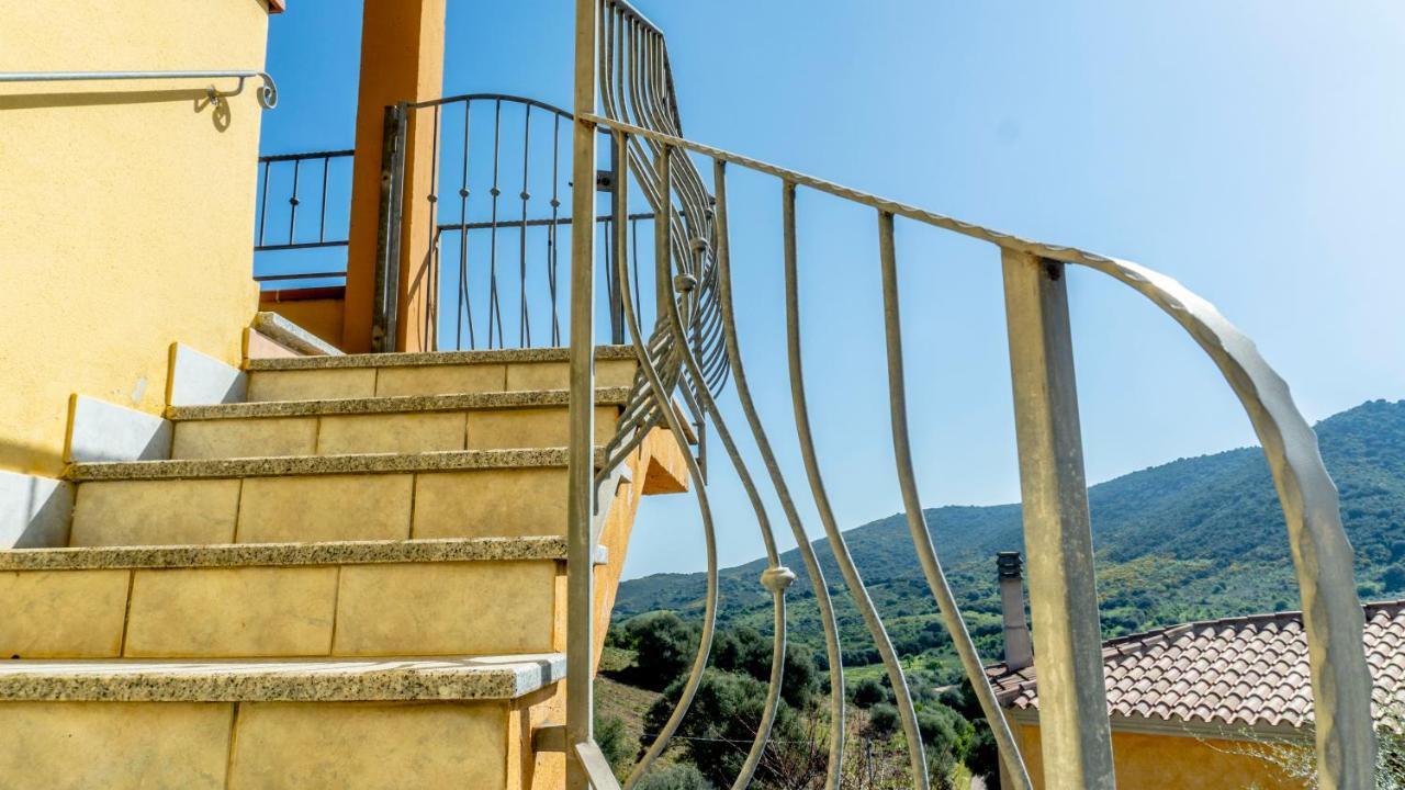 Appartamenti Dodi Lt - Pms Casevacanze Budoni Exterior foto