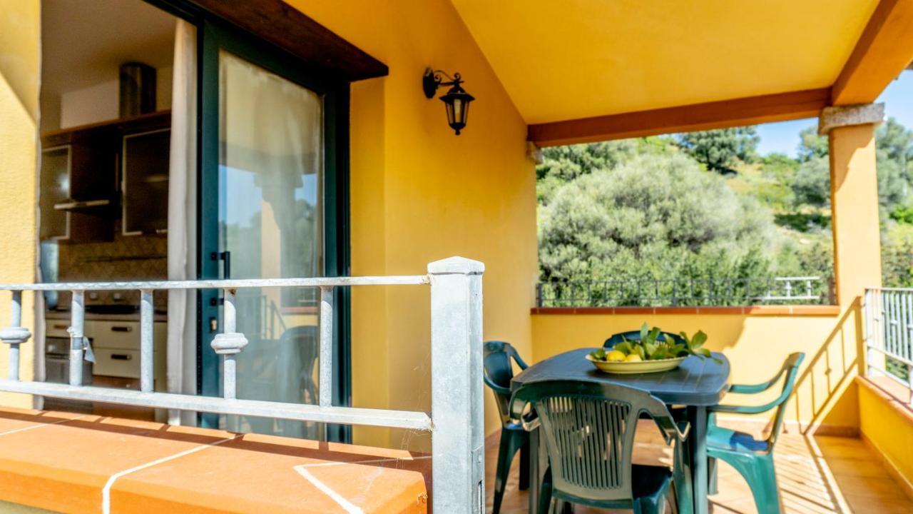 Appartamenti Dodi Lt - Pms Casevacanze Budoni Exterior foto