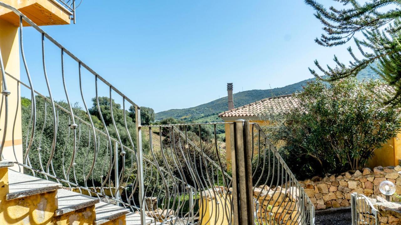 Appartamenti Dodi Lt - Pms Casevacanze Budoni Exterior foto
