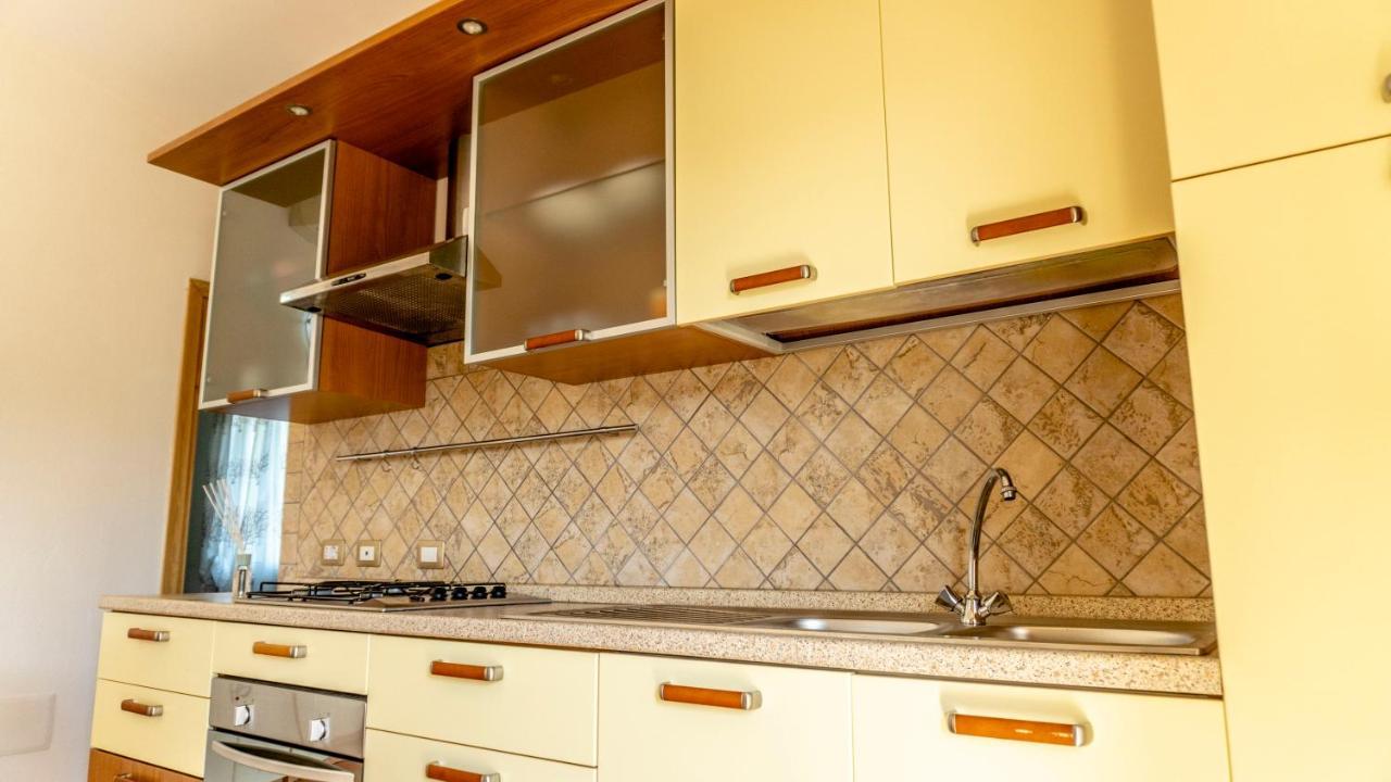 Appartamenti Dodi Lt - Pms Casevacanze Budoni Exterior foto