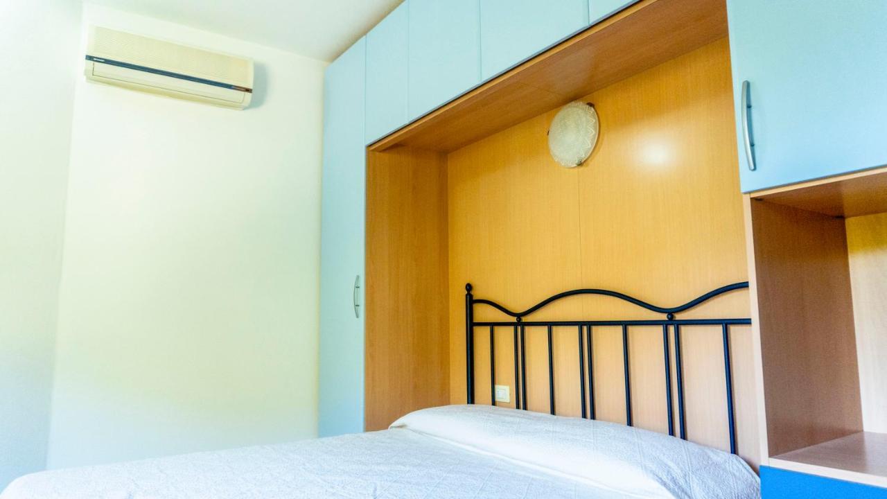 Appartamenti Dodi Lt - Pms Casevacanze Budoni Exterior foto